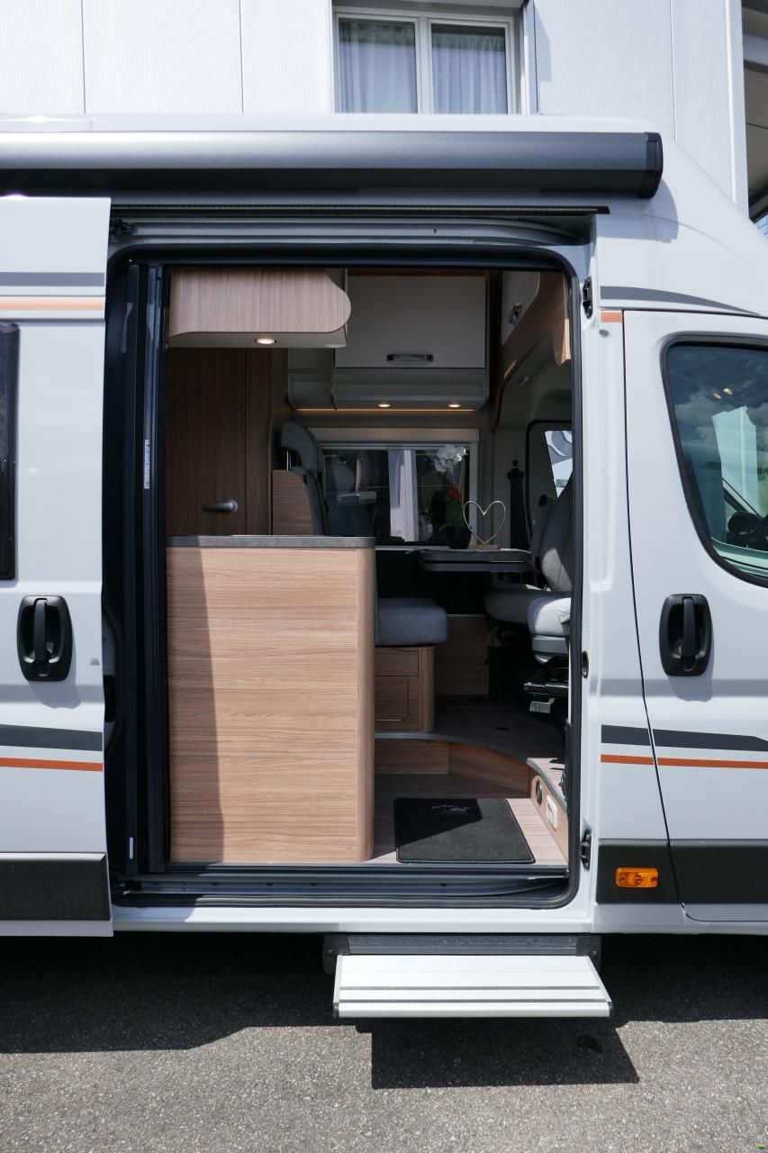 Weinsberg CaraBus 630 MEG OUTLAW Edition FIRE