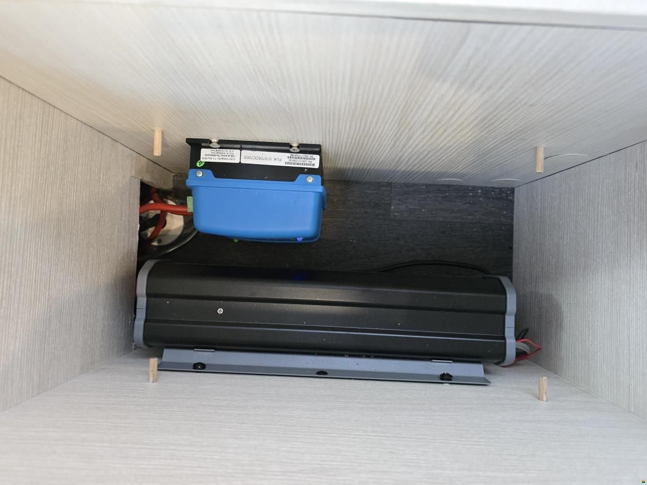 Challenger 260 GRAPHITE PREMIUM 2.0 TDCI AUTOMAT