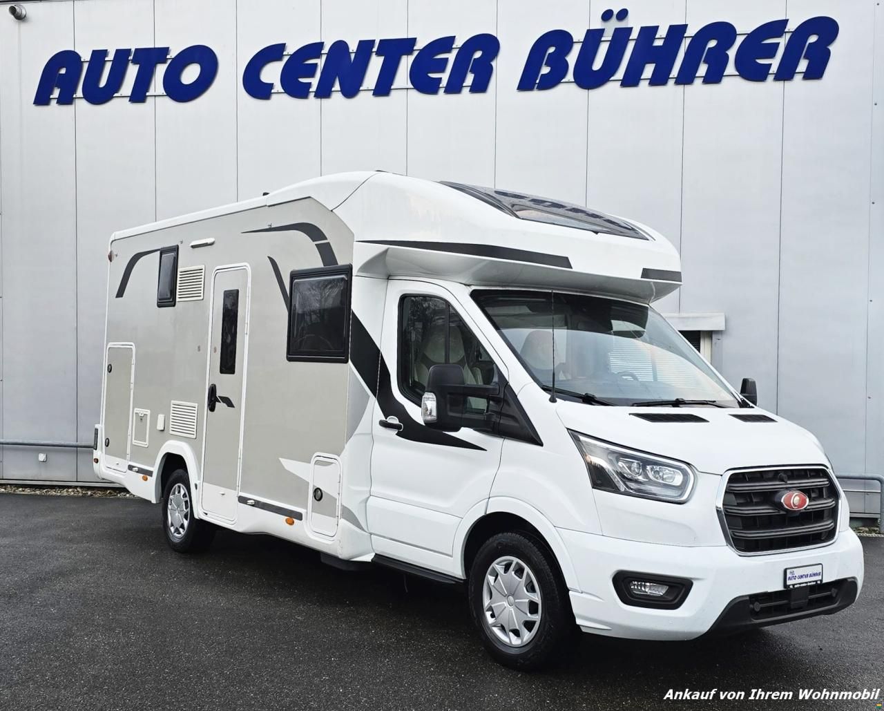 Challenger 260 GRAPHITE PREMIUM 2.0 TDCI AUTOMAT