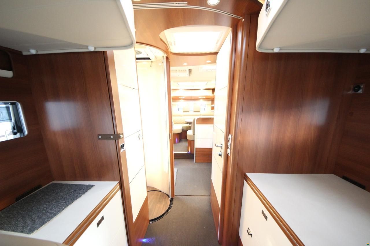 Carthago liner-for-two I 53 Iveco Daily