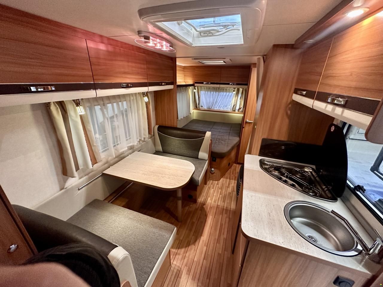 Weinsberg CaraOne 500FDK - FamilyTime