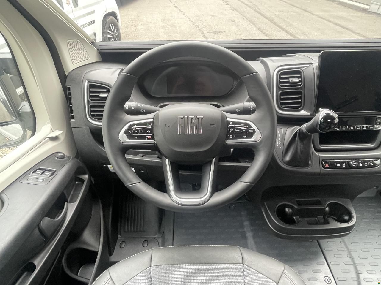 Adria Twin 640 SGX, SWISS EDITION
