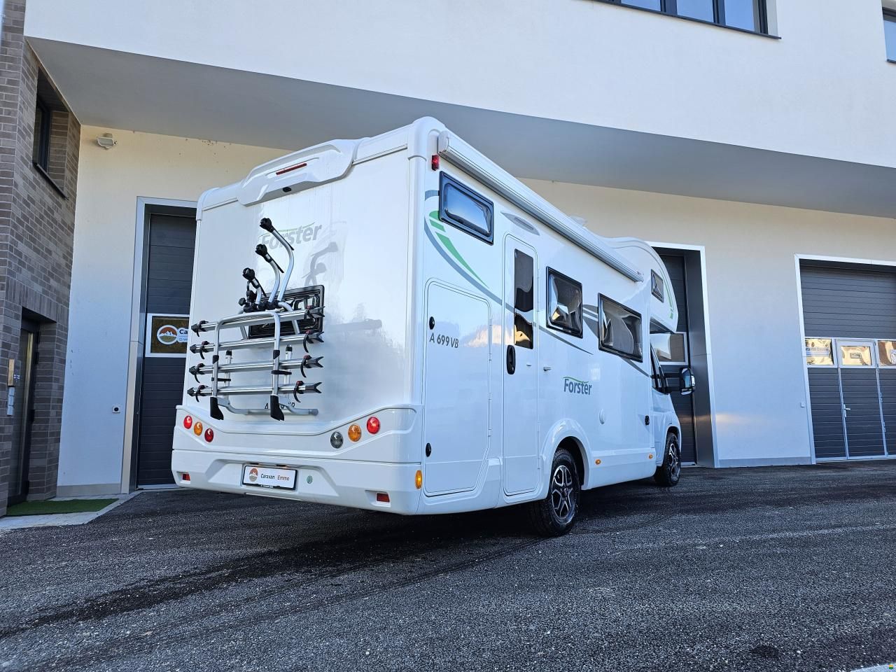 Forster-Reisemobile A 699 vb mit 7 Plätzer, Automat!