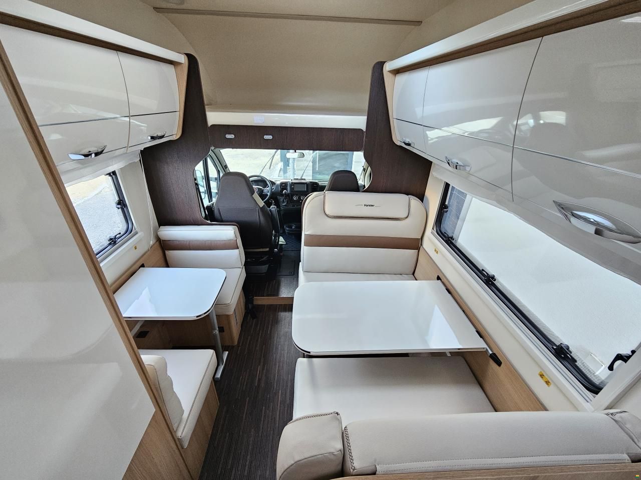 Forster-Reisemobile A 699 vb mit 7 Plätzer, Automat!