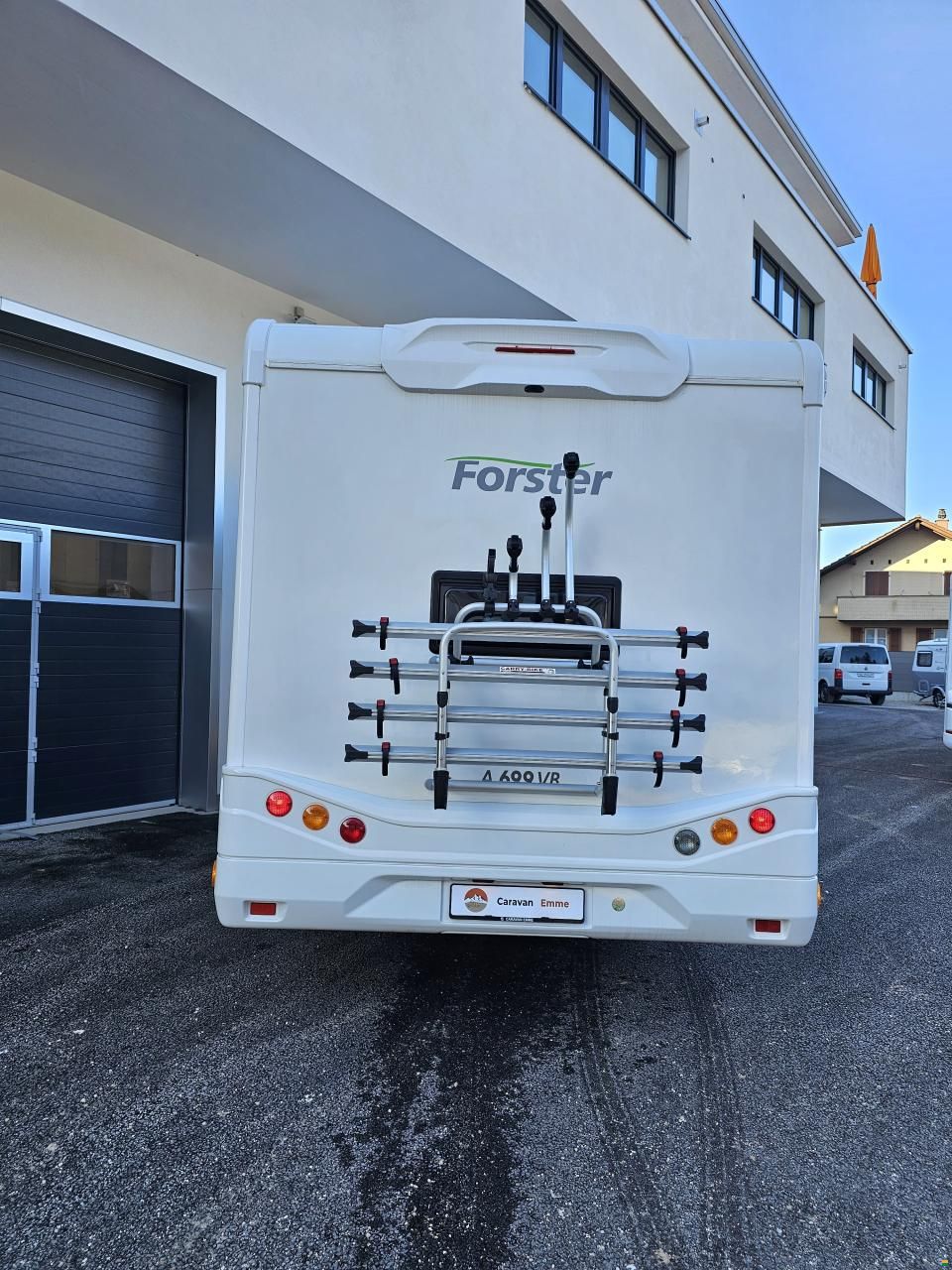 Forster-Reisemobile A 699 vb mit 7 Plätzer, Automat!