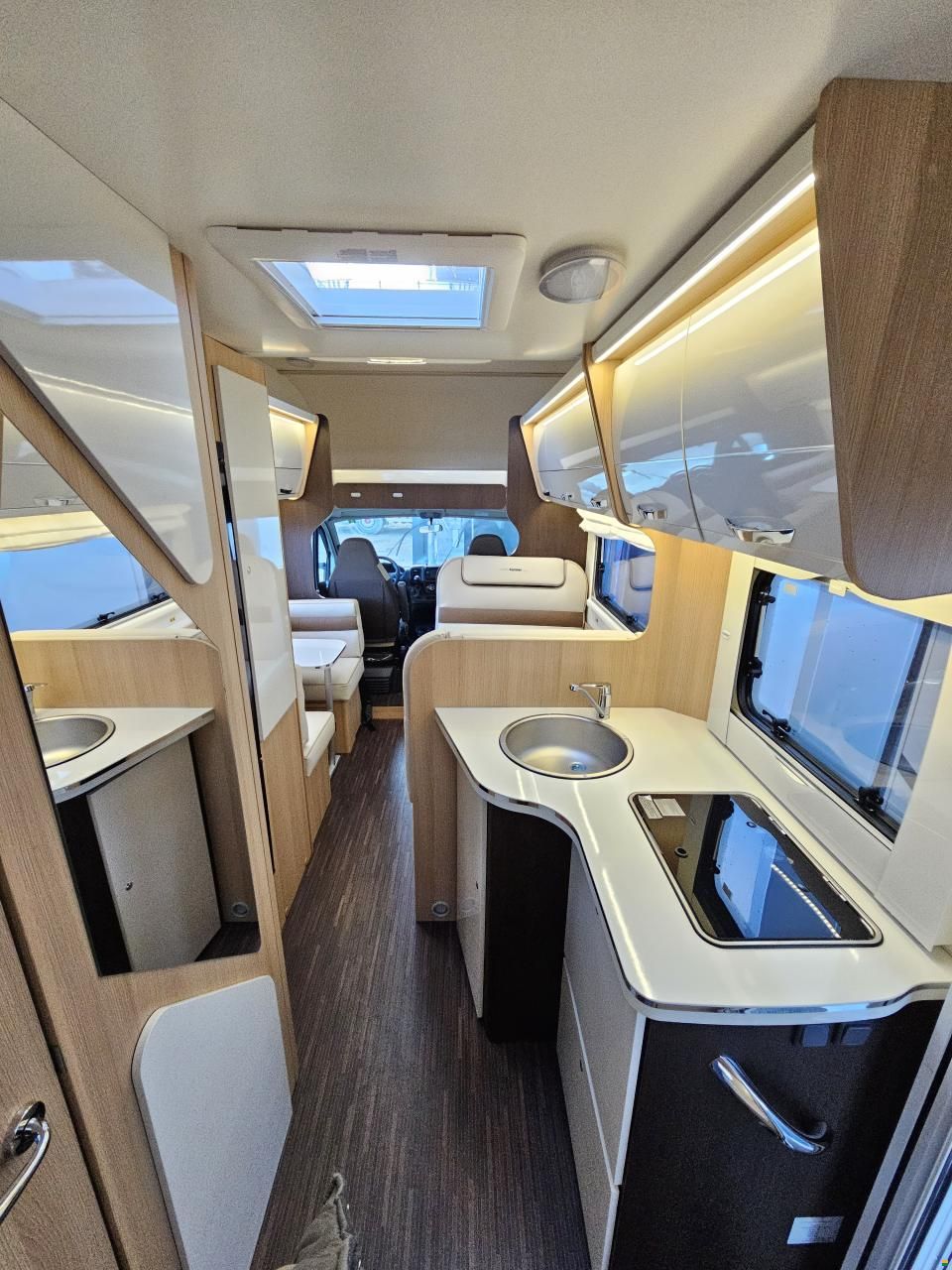 Forster-Reisemobile A 699 vb mit 7 Plätzer, Automat!