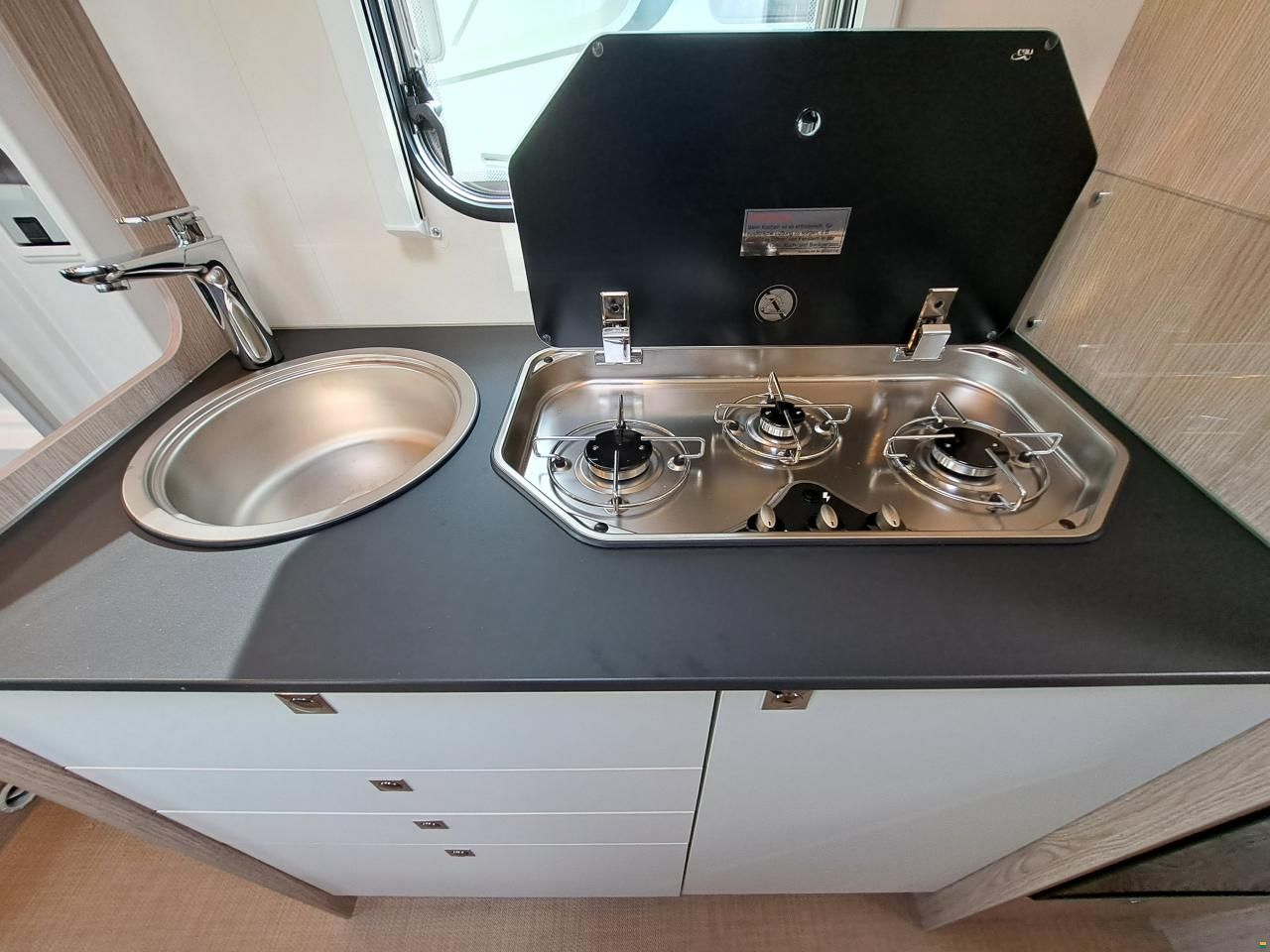 Bürstner Lyseo Time Skyline Edition T 690 G