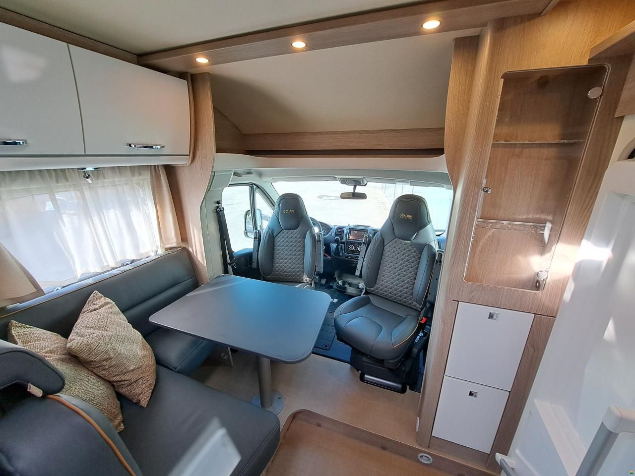 Bürstner Lyseo Time Skyline Edition T 690 G