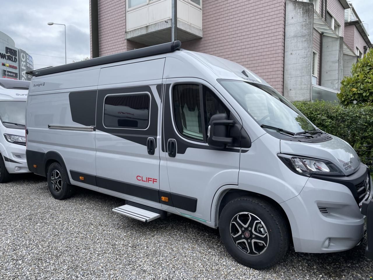 Sunlight Cliff 640 Adventure Edition