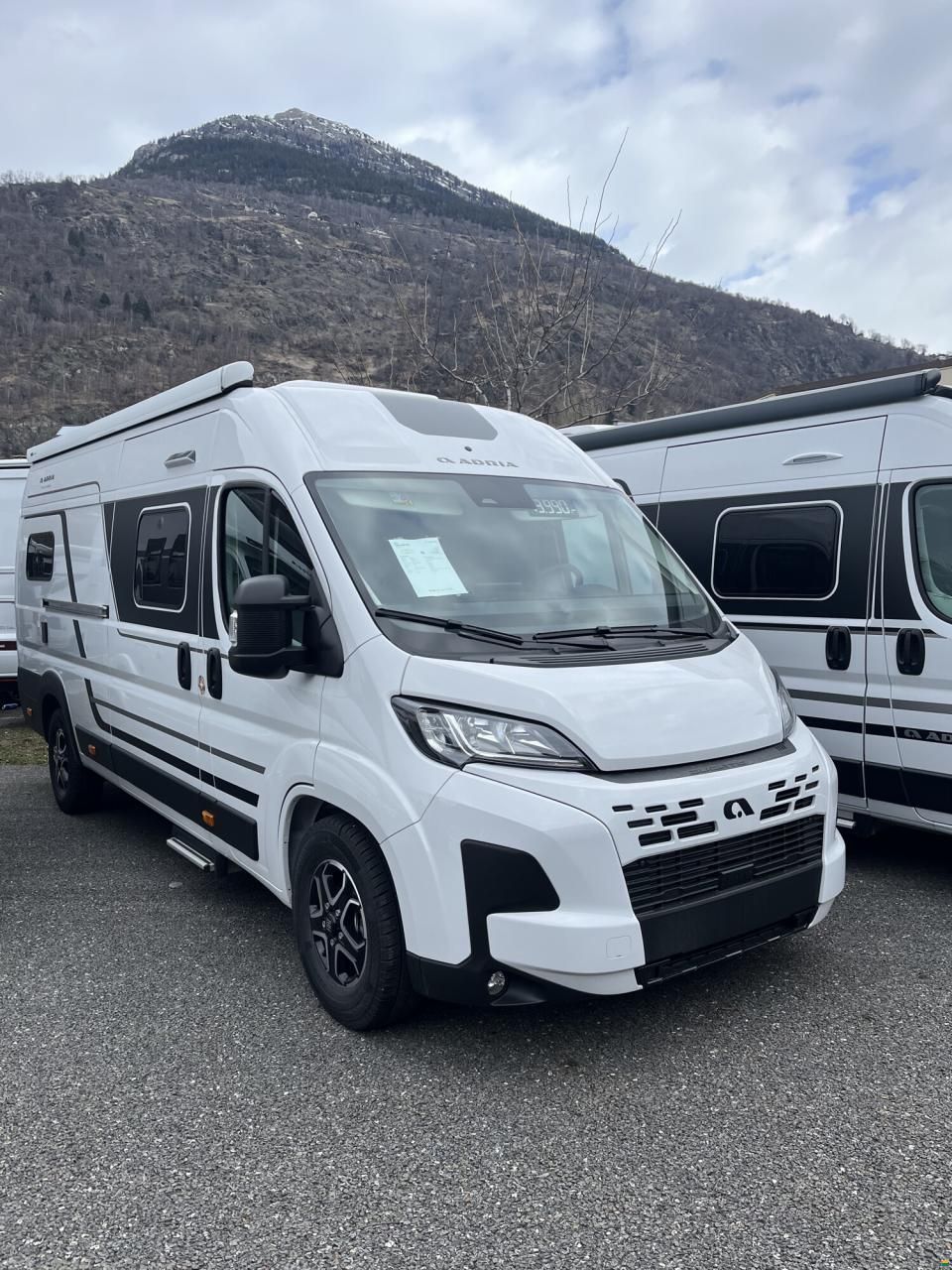 Adria Twin 640 SGX