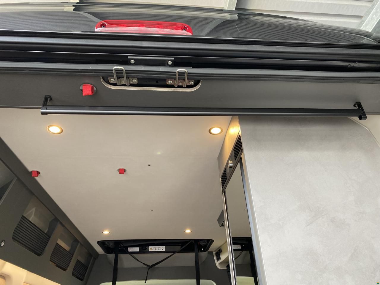 Crosscamp CamperVan Flex 541 3.5t L2H2 2.2 TD 165