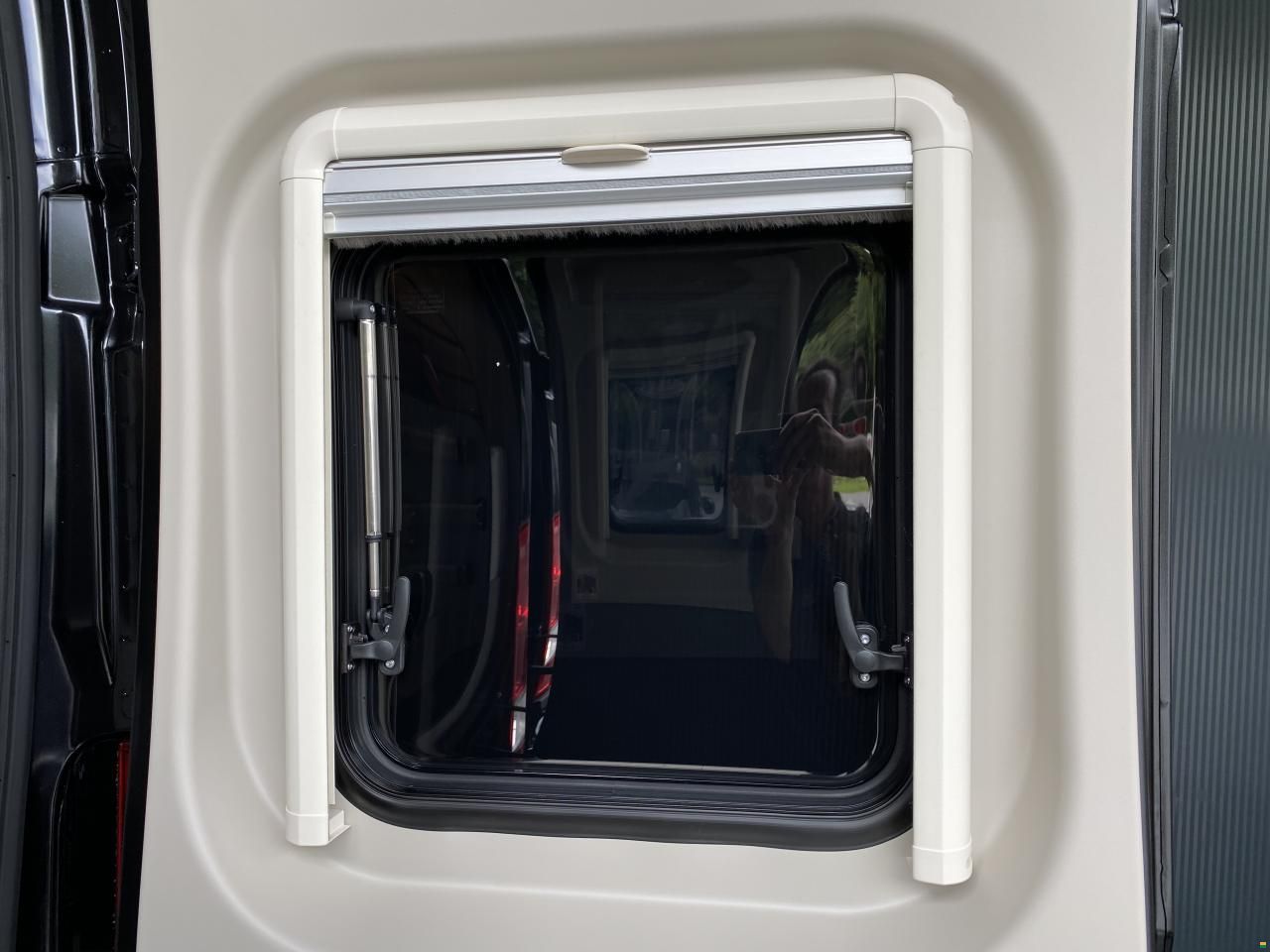 Crosscamp CamperVan Flex 541 3.5t L2H2 2.2 TD 165