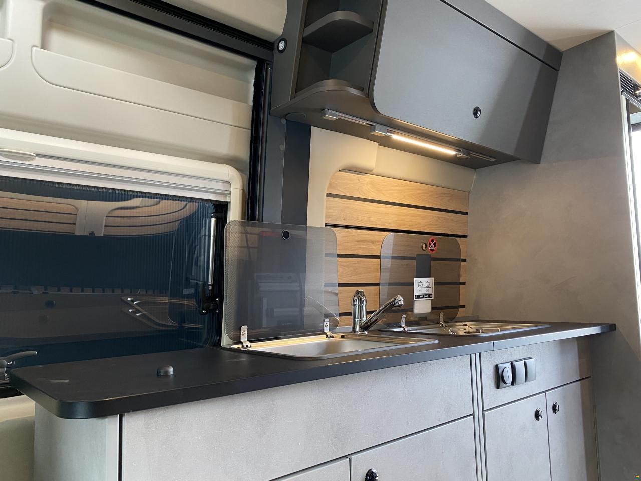 Crosscamp CamperVan Flex 541 3.5t L2H2 2.2 TD 165