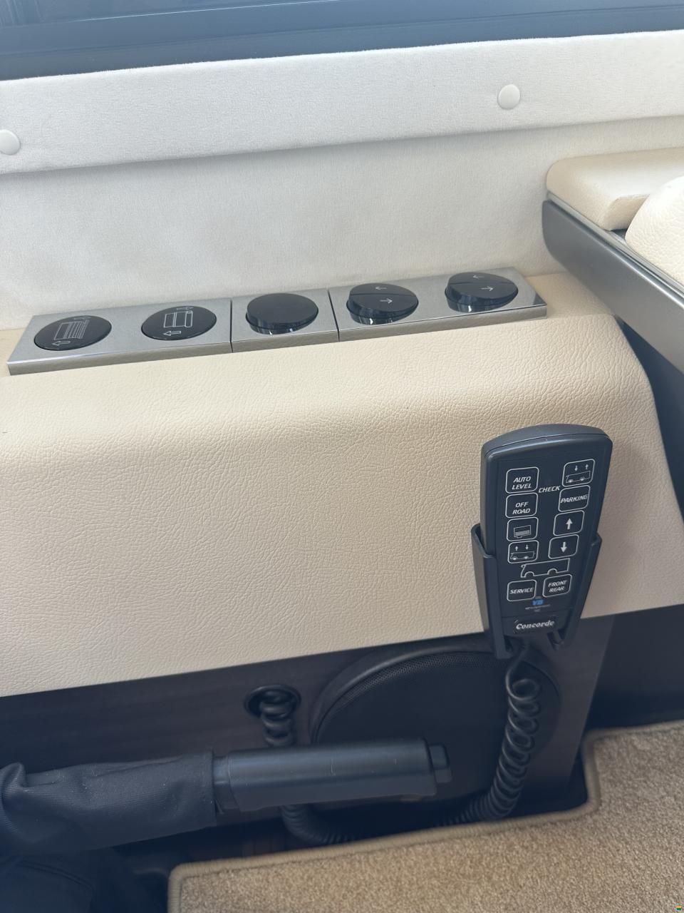 Concorde Charisma 900L