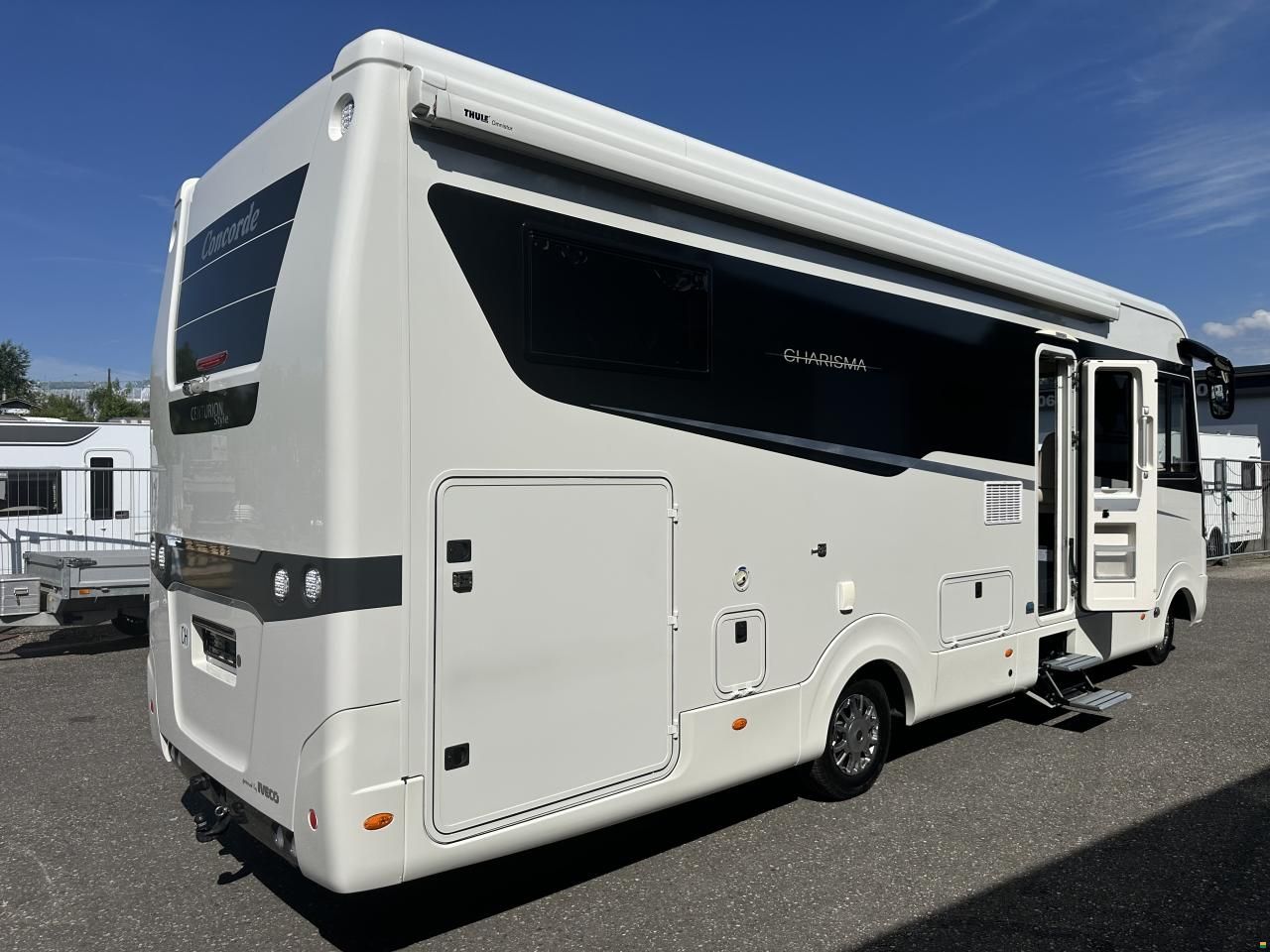 Concorde Charisma 900L