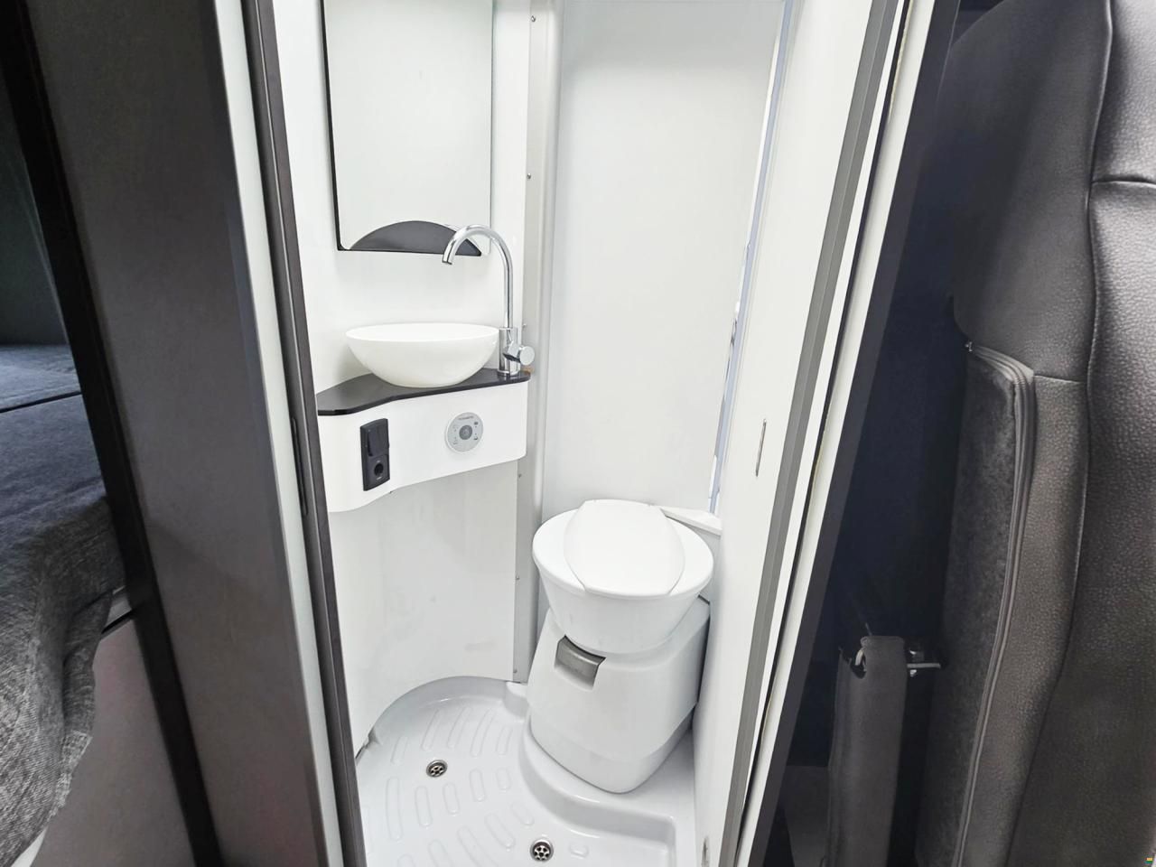 Pössl SUMMIT SHINE 540 2.2 HDI