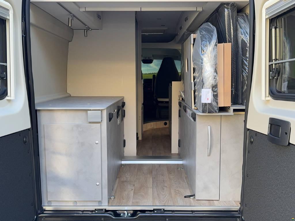 Crosscamp CamperVan Full 600 3.5t L3H2 2.2TD 165