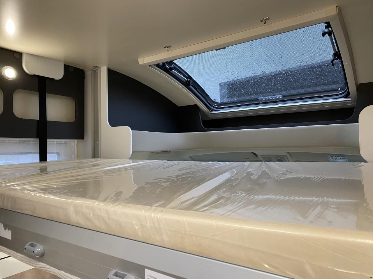 Forster-Reisemobile T 669 EB