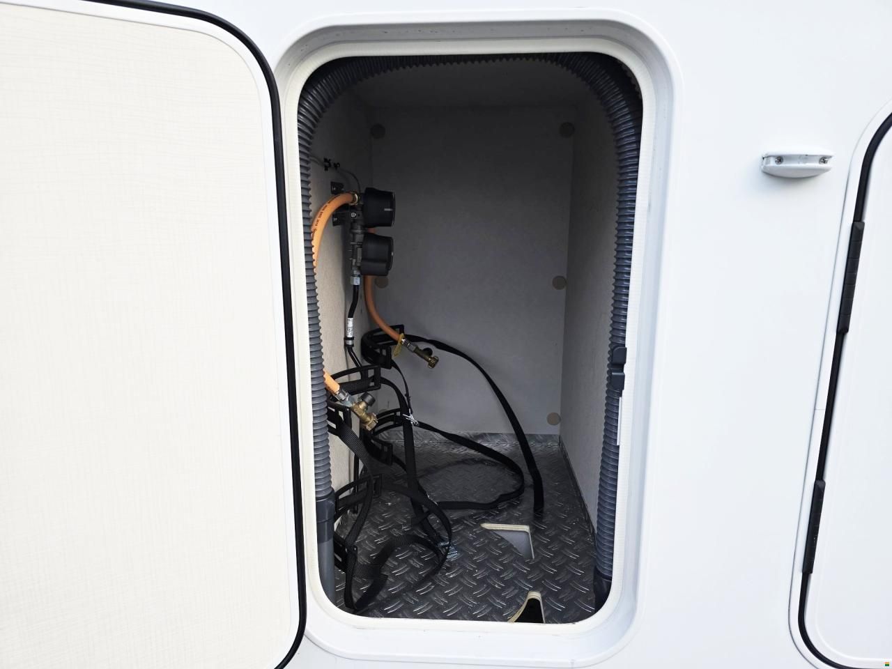 Hymer EXIS-T EX 580 PURE 2.2 HDI