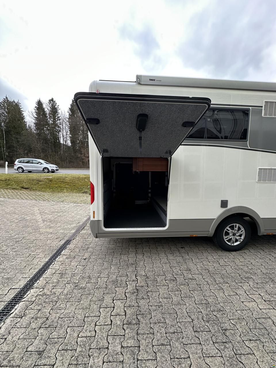 Carthago liner-for-two I 53 L