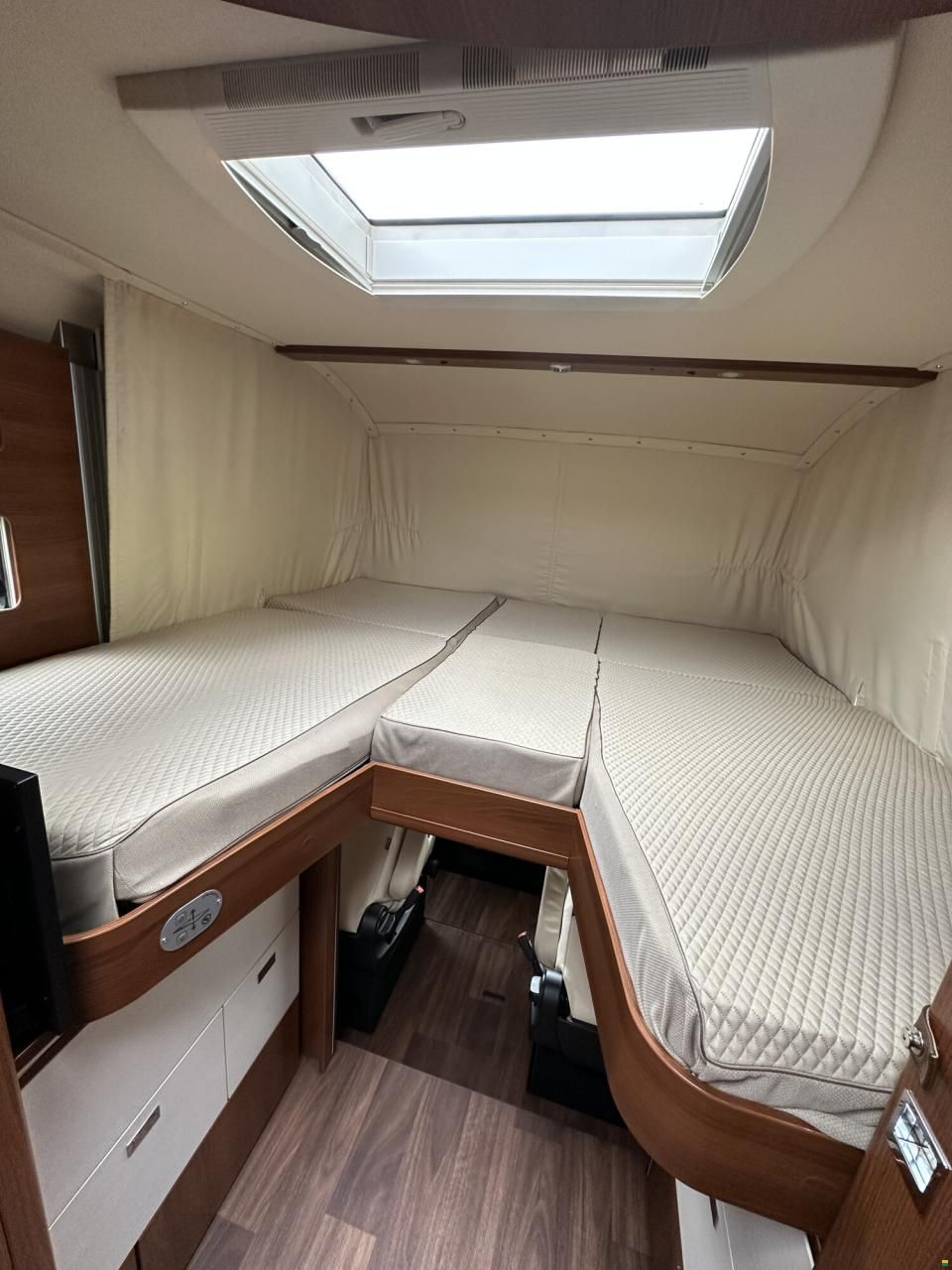 Carthago liner-for-two I 53 L