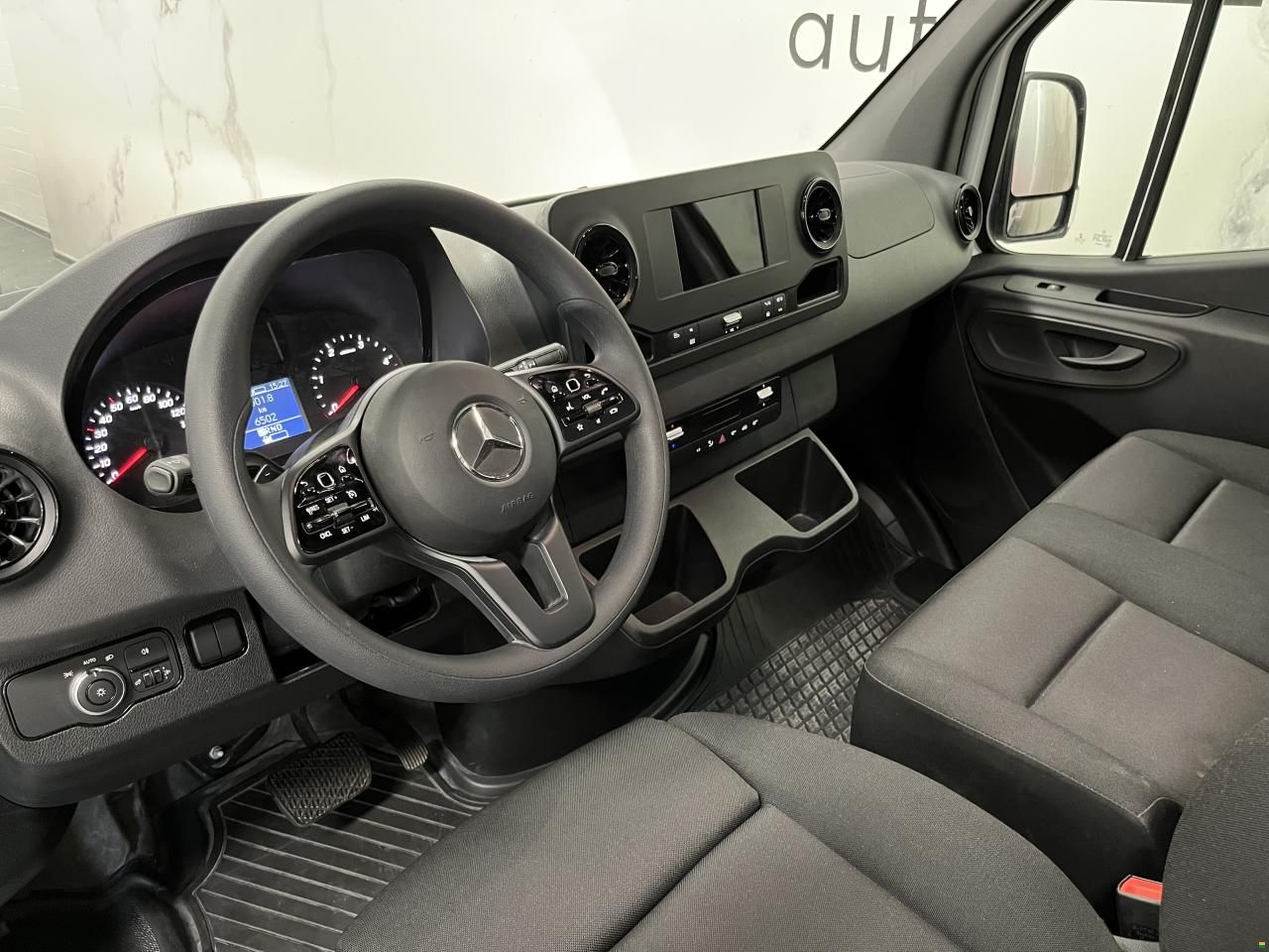 Mercedes Benz Sprinter