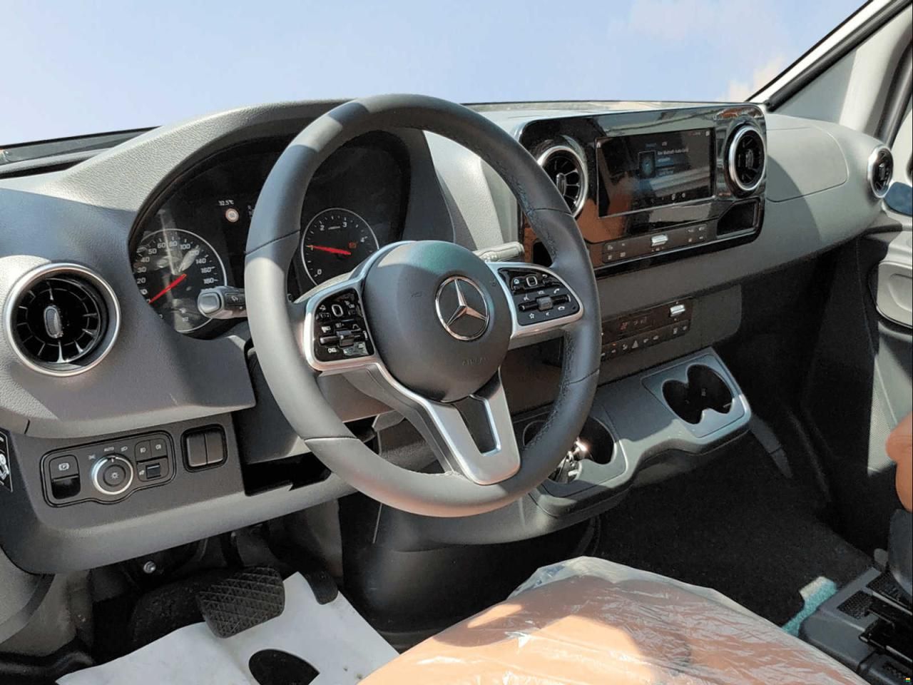 Adria Coral Supreme MB 670 DL