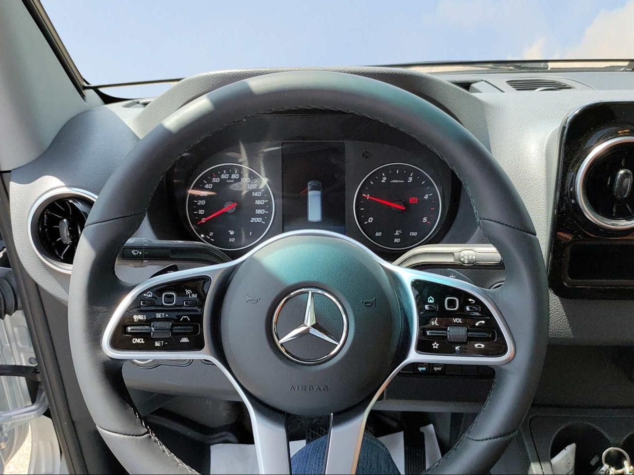 Adria Coral Supreme MB 670 DL