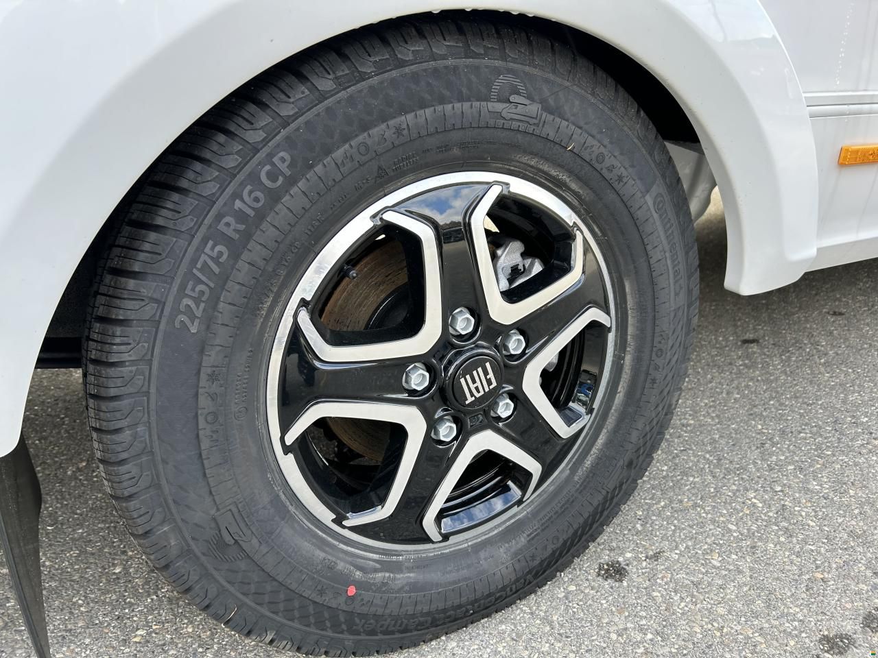 Adria Matrix Plus 670 SL