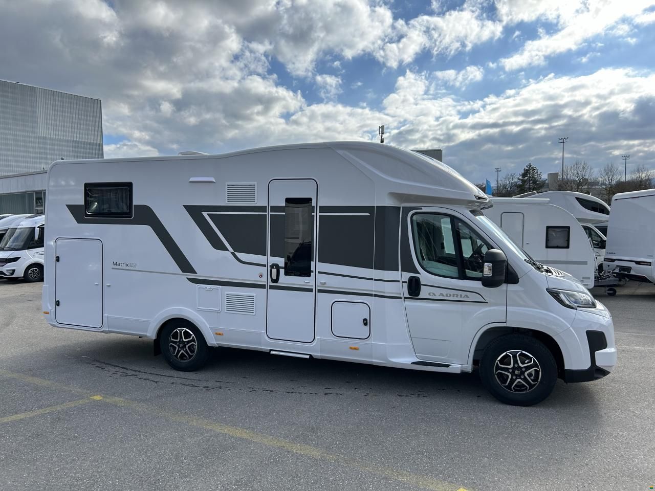 Adria Matrix Plus 670 SL