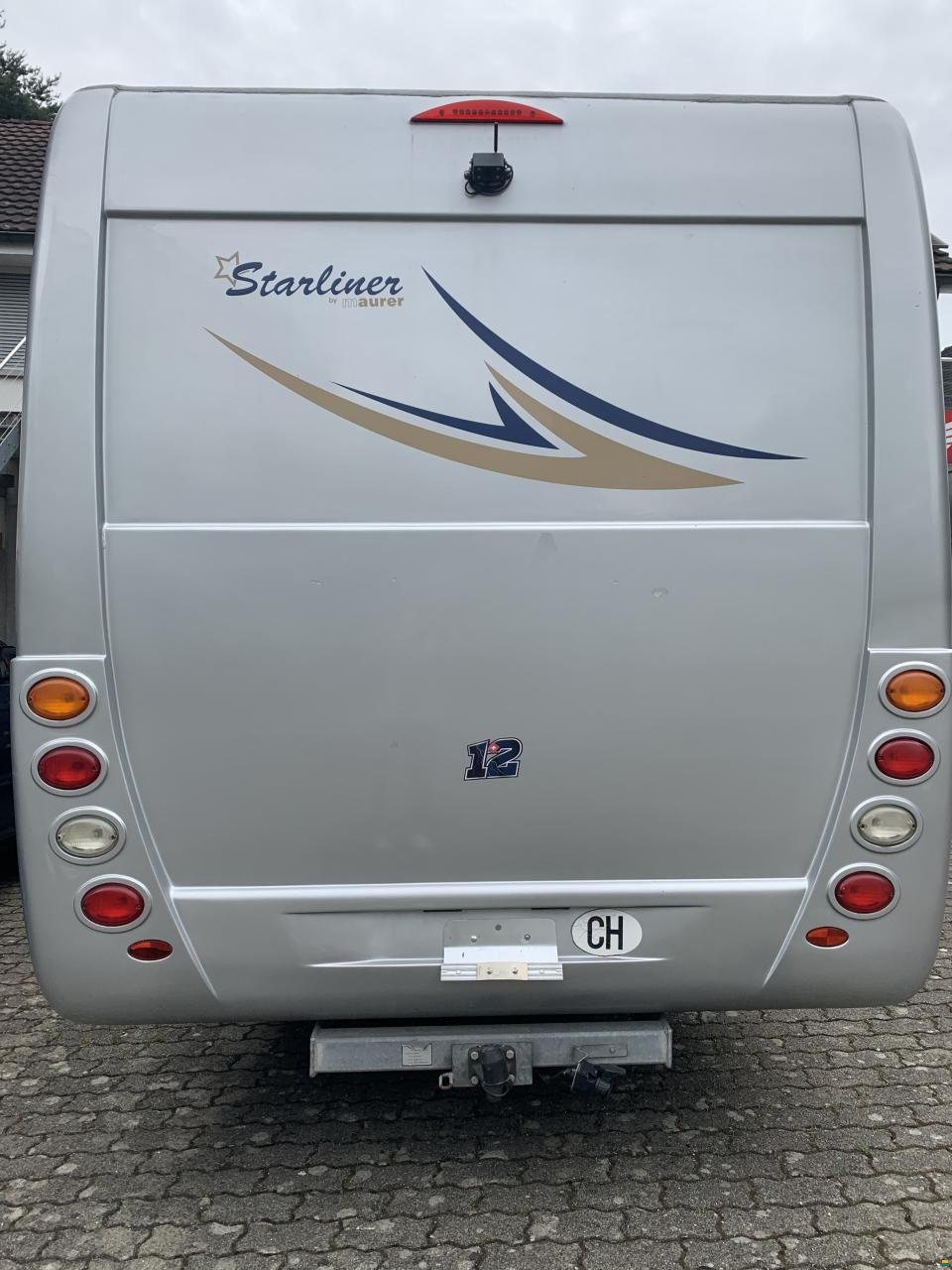 Mercedes Benz Starliner