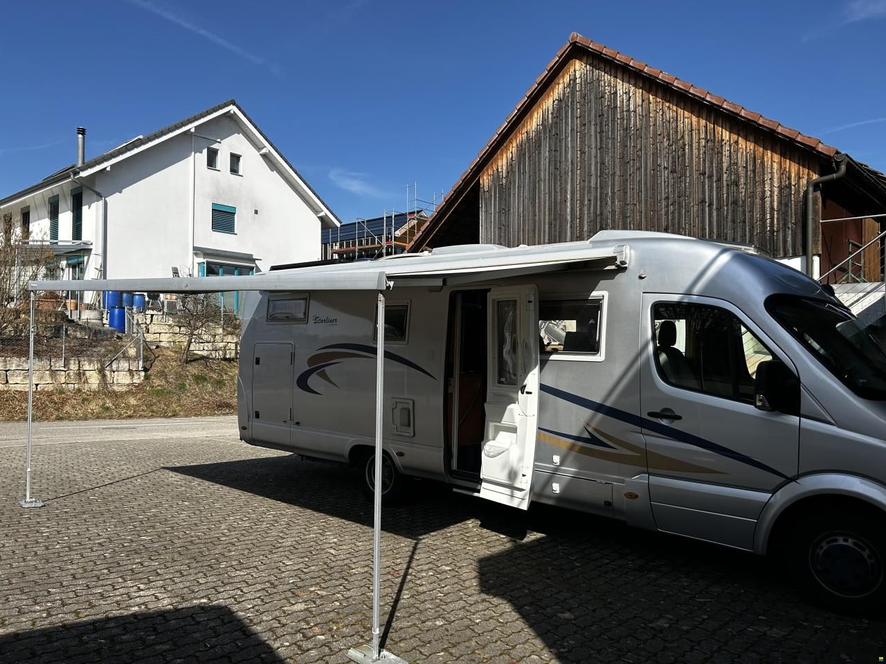 Mercedes Benz Starliner