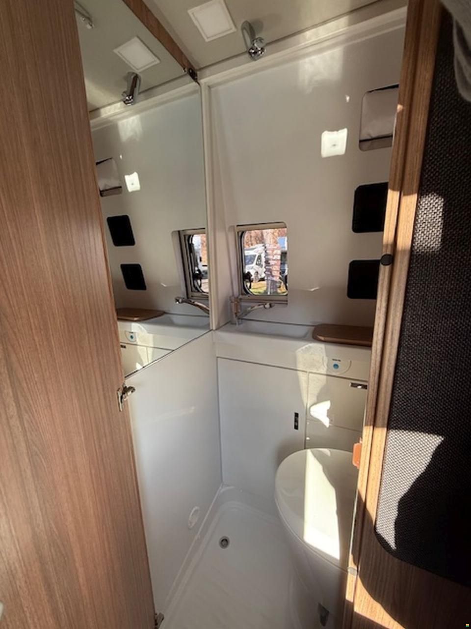 Weinsberg CaraBus 600 ME