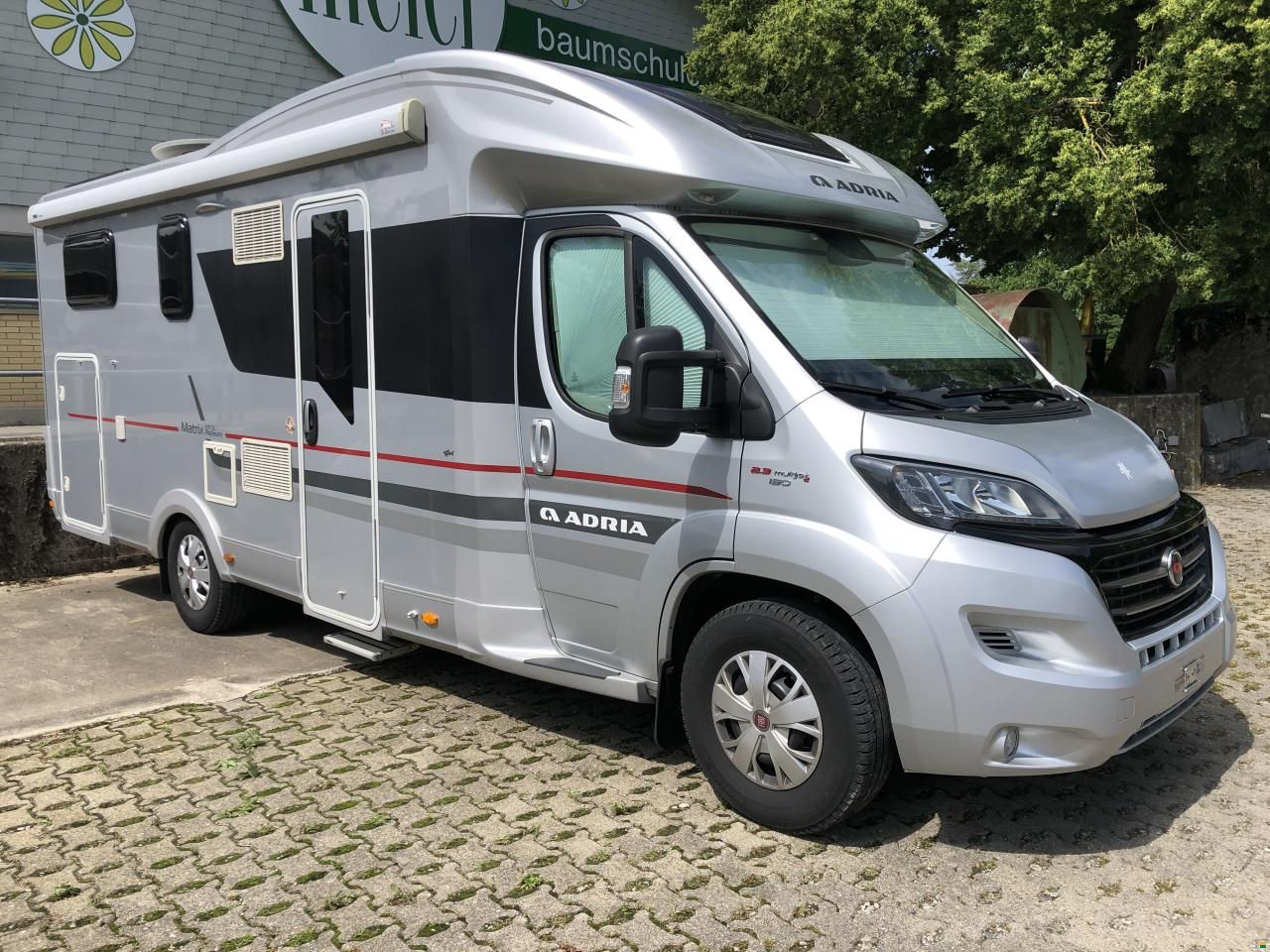 Adria Matrix 670 SL