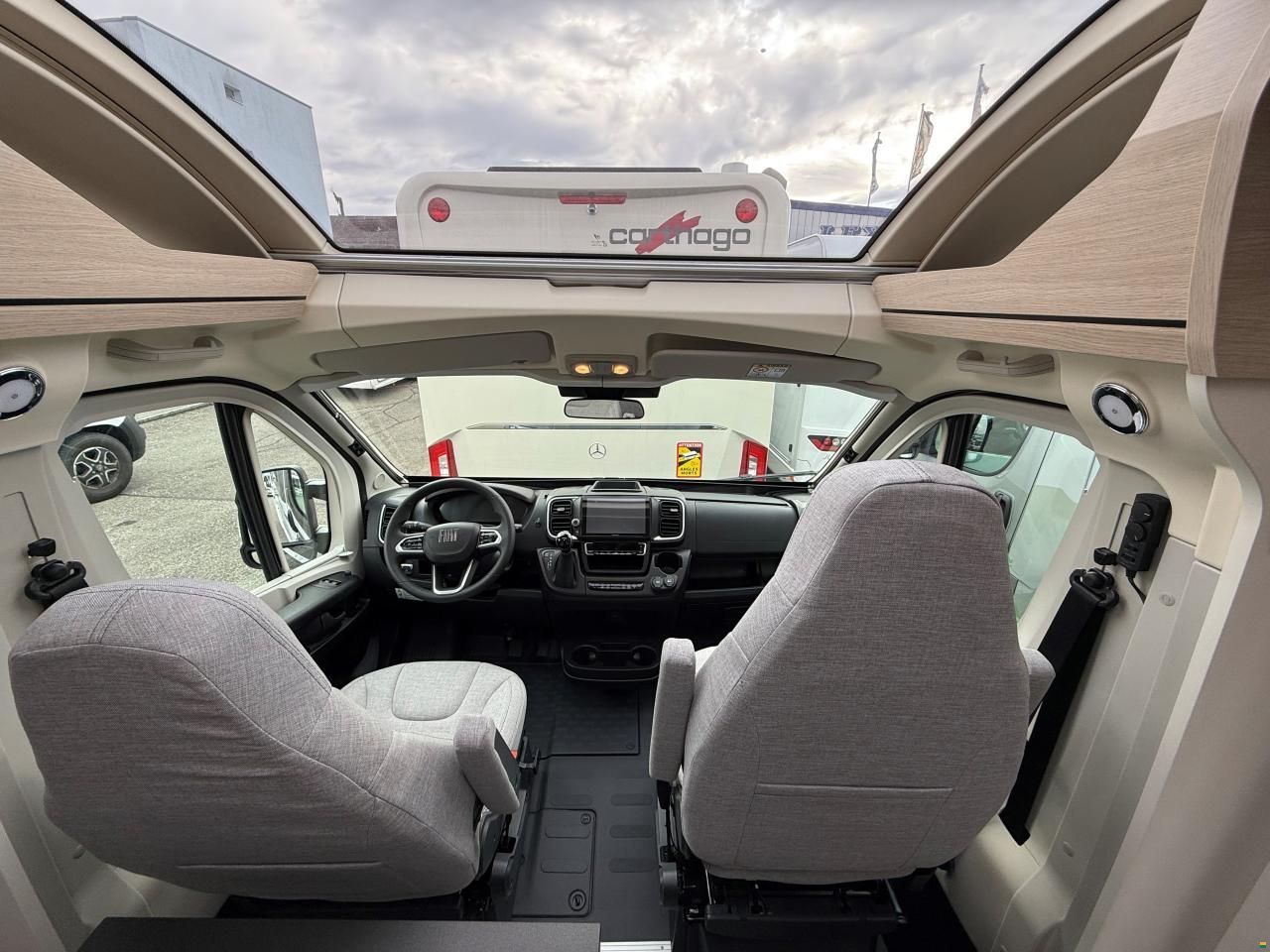 Rapido COMPACT C55 Night Edition