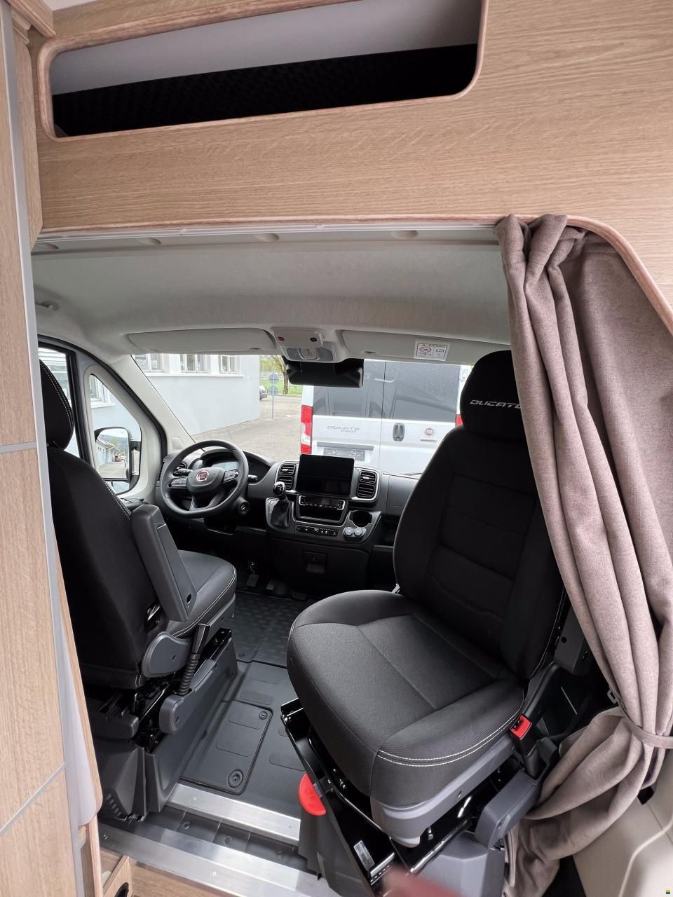 Bunkervan Denver 636