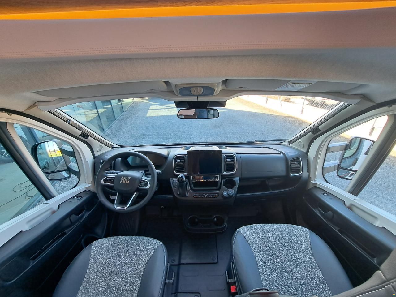 Bürstner Lyseo Time Skyline T 690 G