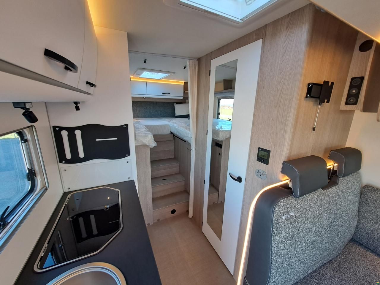 Bürstner Lyseo Time Skyline T 690 G