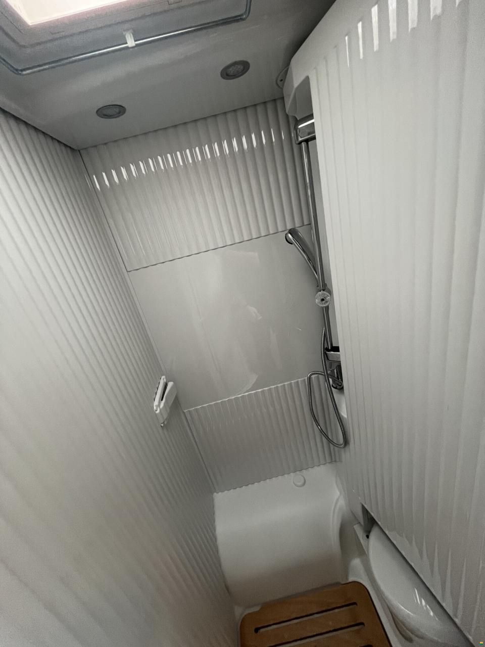 Laika Kosmo Compact 9