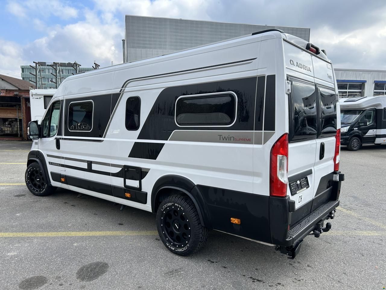 Adria Twin Supreme 640 SGX