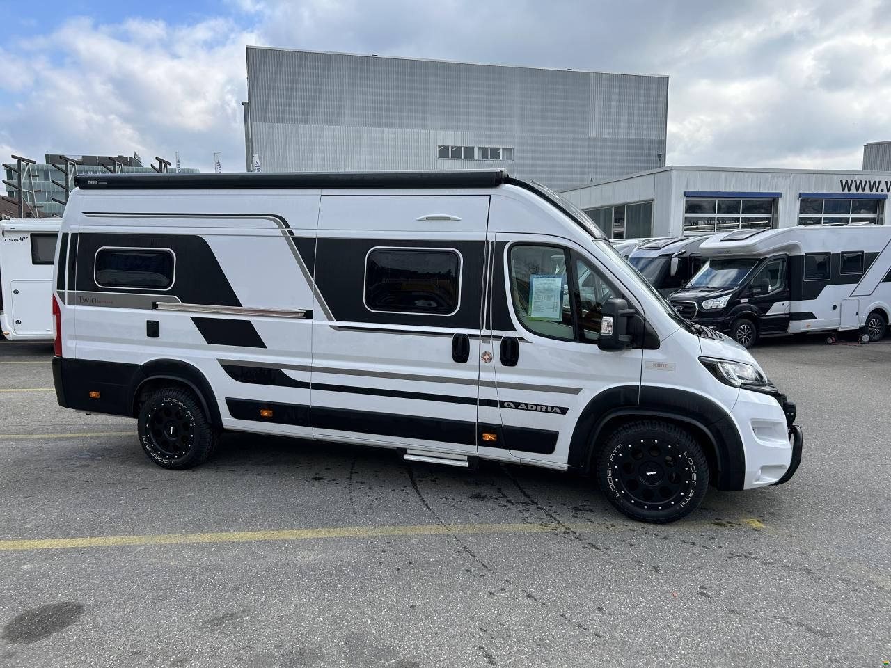 Adria Twin Supreme 640 SGX