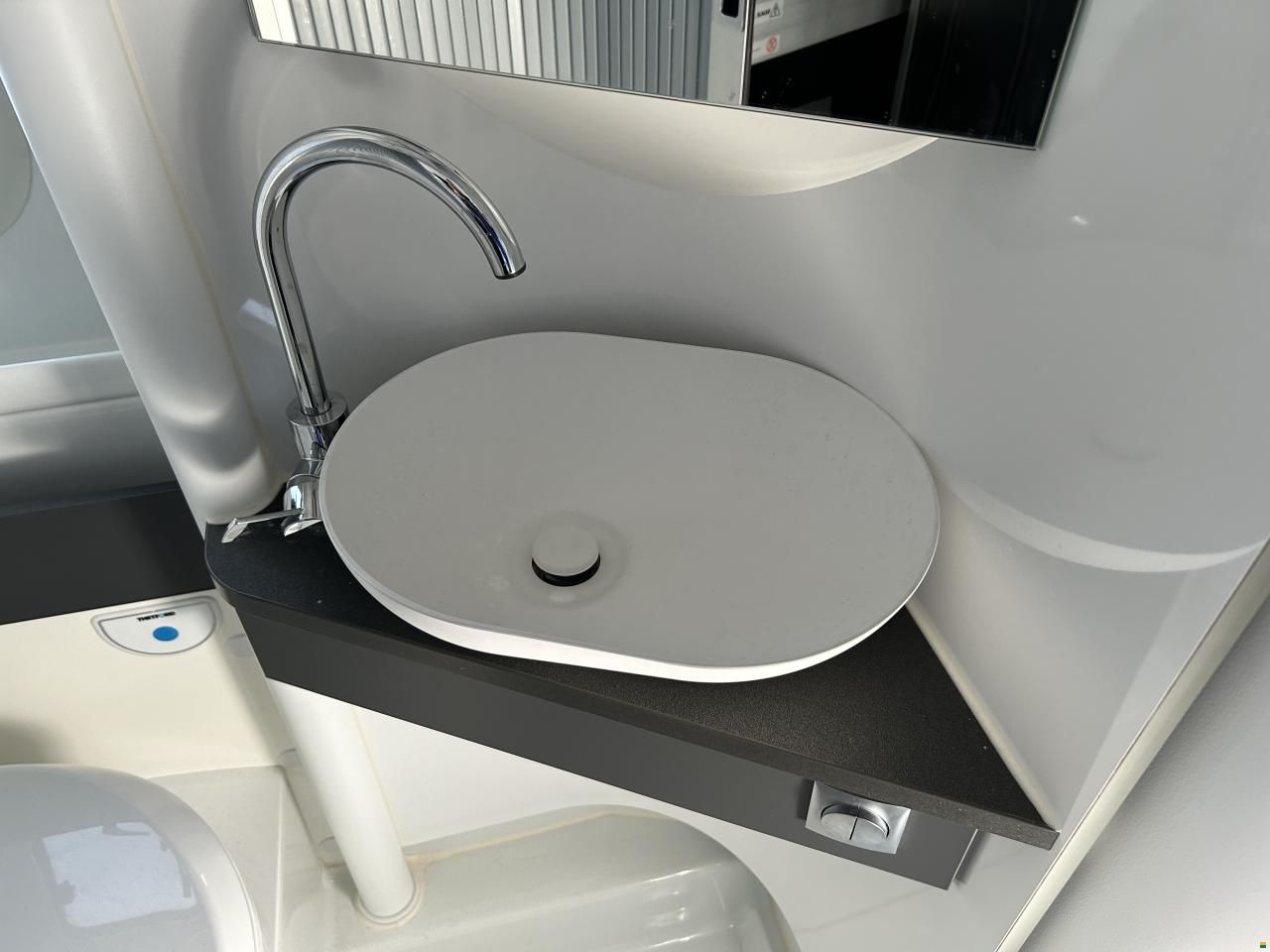 Adria Twin Supreme 640 SGX