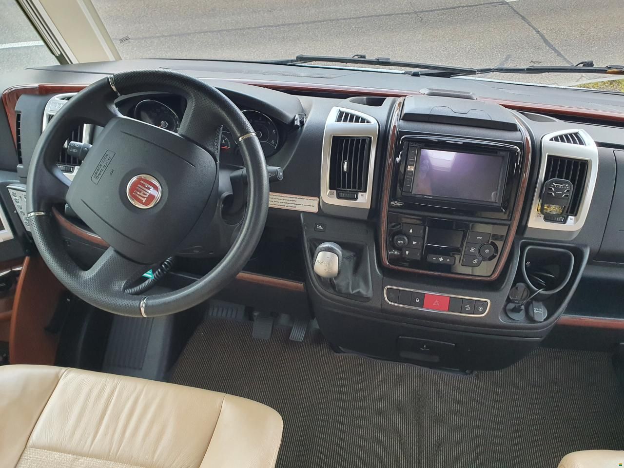 Carthago Fiat Chic E-Line I 51 QBS