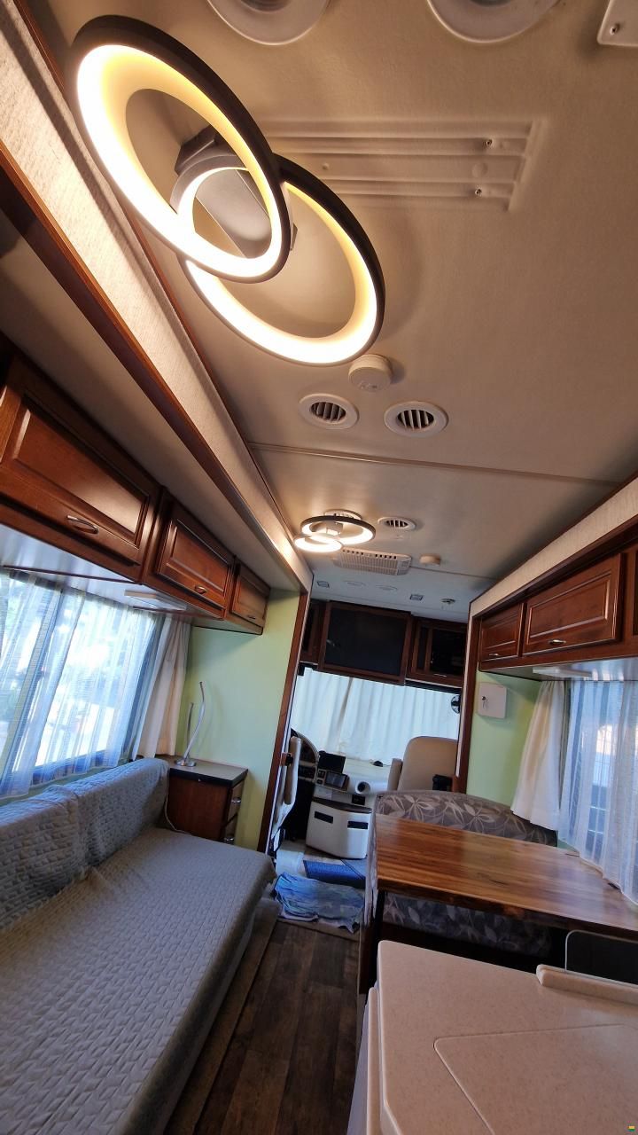 Fleetwood Bounder 34 H / 2005