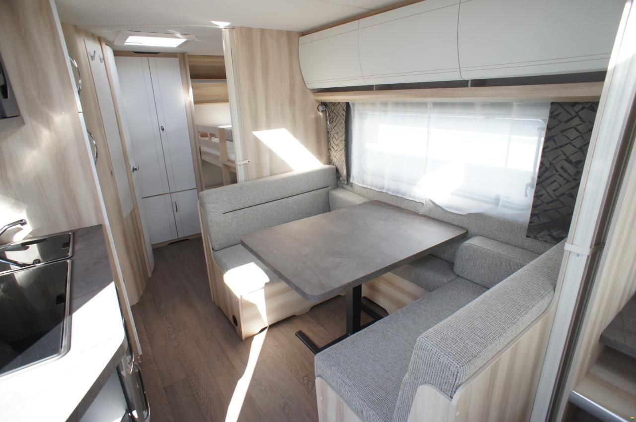 Hobby 545 KMF De Luxe