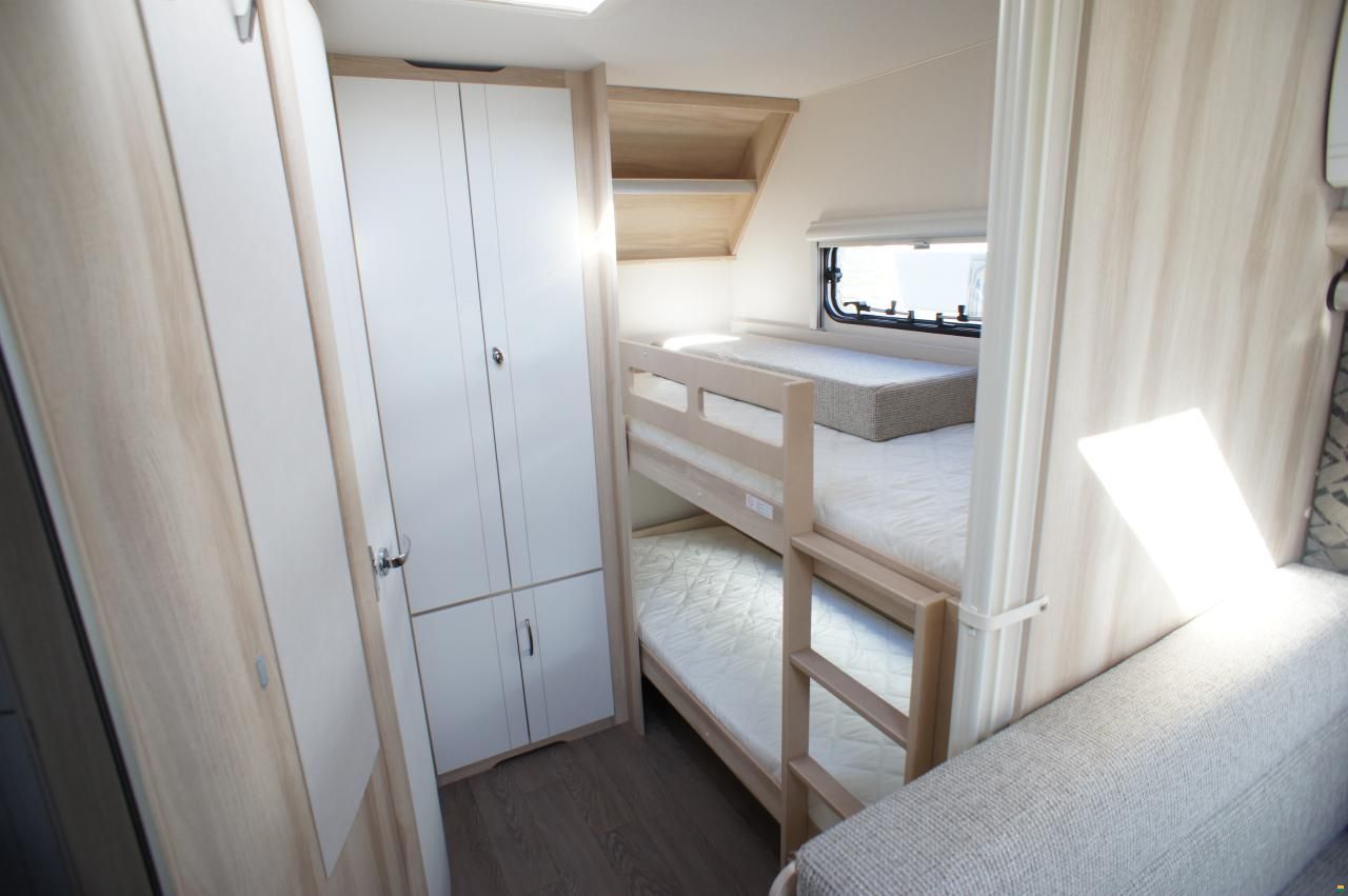 Hobby 545 KMF De Luxe