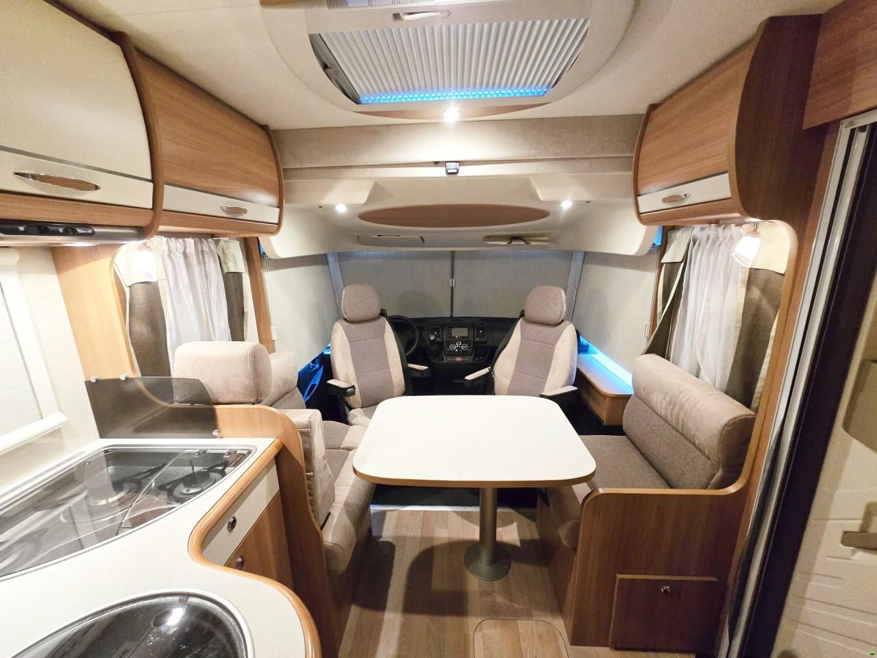 Rapido 890 F LE ANDONNEUR 2.3