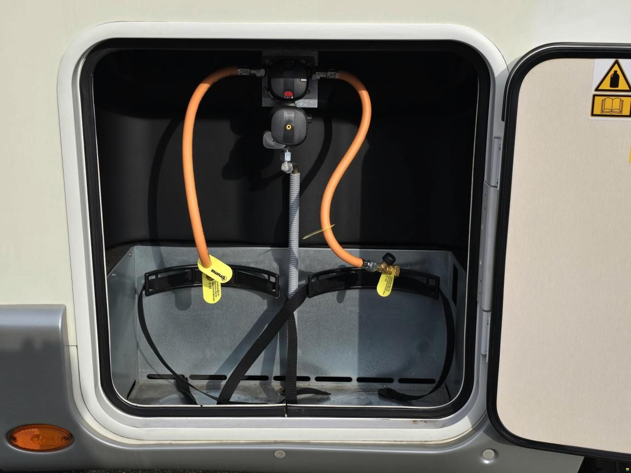 Rapido 890 F LE ANDONNEUR 2.3