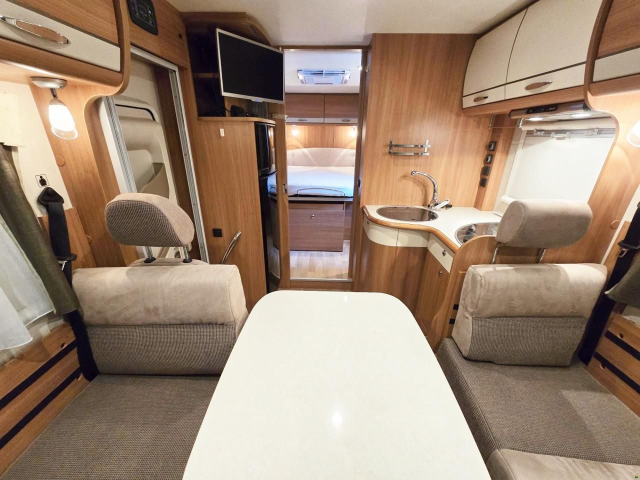 Rapido 890 F LE ANDONNEUR 2.3