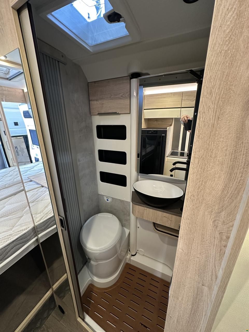 Fleurette Florium Blackpearl 59 LT